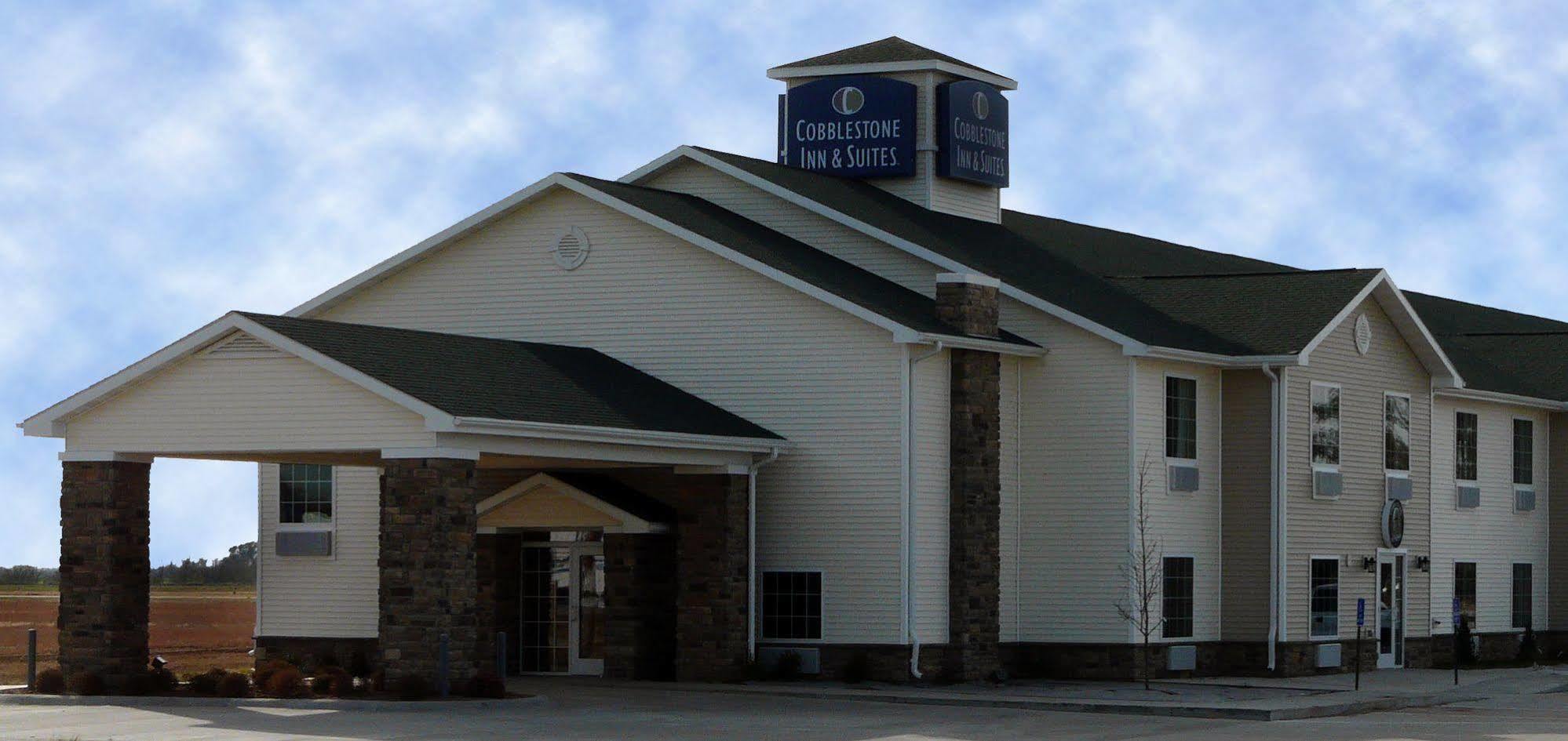 Cobblestone Inn & Suites - Harper Екстер'єр фото